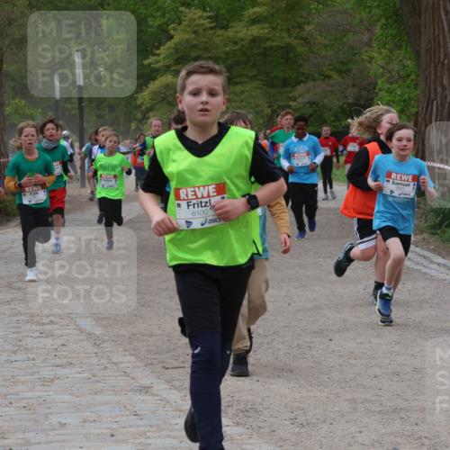 25.04.2026 - Das Zehntel Zöllner http://msf.ph/oto/9594815 25.04.2026 10:39:58 Laufen 6100, 7337 meine-sportfotos.de