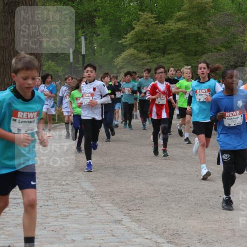 25.04.2026 - Das Zehntel Zöllner http://msf.ph/oto/9594875 25.04.2026 10:40:11 Laufen 5787, 6358 meine-sportfotos.de
