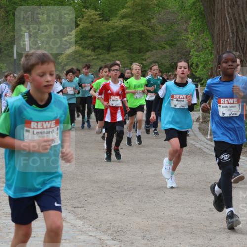 25.04.2026 - Das Zehntel Zöllner http://msf.ph/oto/9594878 25.04.2026 10:40:12 Laufen 5707, 6358, 5834 meine-sportfotos.de