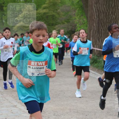 25.04.2026 - Das Zehntel Zöllner http://msf.ph/oto/9594880 25.04.2026 10:40:12 Laufen 5787, 6358 meine-sportfotos.de