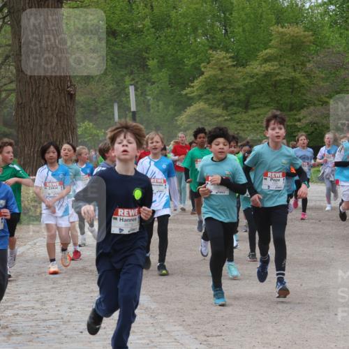 25.04.2026 - Das Zehntel Zöllner http://msf.ph/oto/9594894 25.04.2026 10:40:16 Laufen 6350, 6679 meine-sportfotos.de