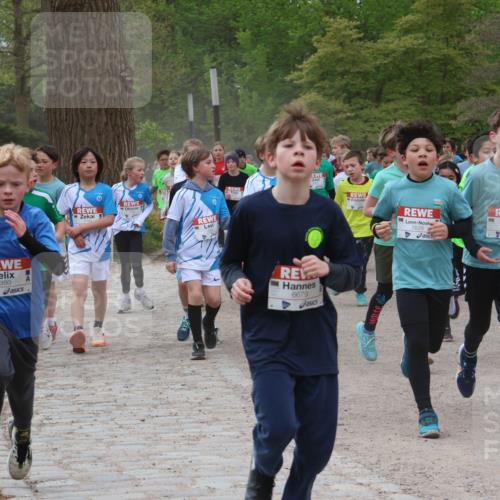 25.04.2026 - Das Zehntel Zöllner http://msf.ph/oto/9594897 25.04.2026 10:40:17 Laufen 6350, 6679, 7629, 7599 meine-sportfotos.de