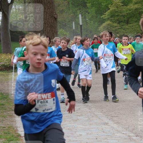 25.04.2026 - Das Zehntel Zöllner http://msf.ph/oto/9594901 25.04.2026 10:40:17 Laufen 6350, 6679 meine-sportfotos.de