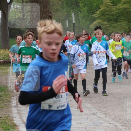 25.04.2026 - Das Zehntel Zöllner http://msf.ph/oto/9594905 25.04.2026 10:40:18 Laufen 6350 meine-sportfotos.de