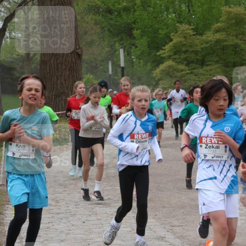 25.04.2026 - Das Zehntel Zöllner http://msf.ph/oto/9594919 25.04.2026 10:40:21 Laufen 7615, 7700, 7733, 5570 meine-sportfotos.de
