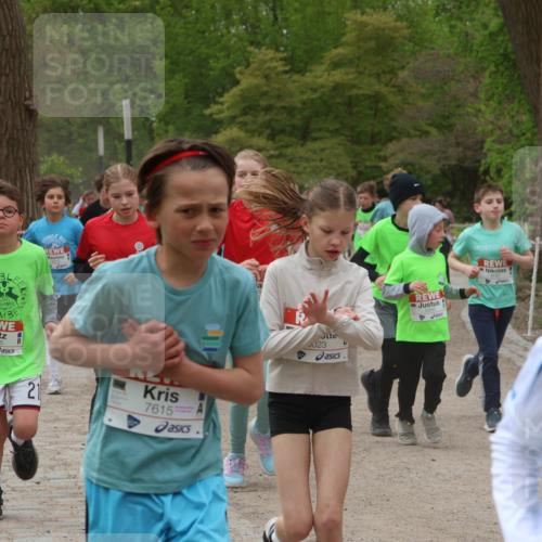 25.04.2026 - Das Zehntel Zöllner http://msf.ph/oto/9594927 25.04.2026 10:40:23 Laufen 7305, 21, 7615, 023, 770 meine-sportfotos.de