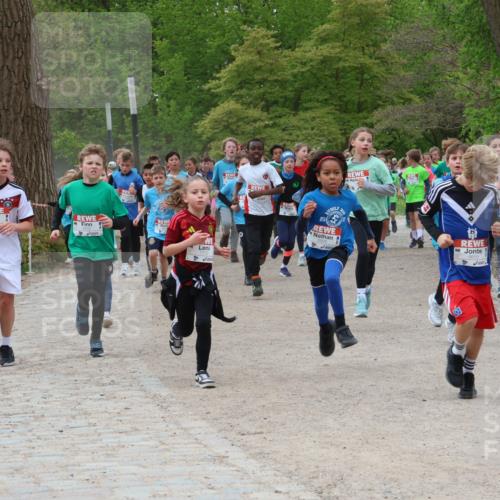25.04.2026 - Das Zehntel Zöllner http://msf.ph/oto/9594955 25.04.2026 10:40:30 Laufen 20 meine-sportfotos.de