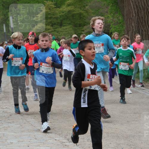 25.04.2026 - Das Zehntel Zöllner http://msf.ph/oto/9594980 25.04.2026 10:40:36 Laufen 5751, 6322, 6929 meine-sportfotos.de