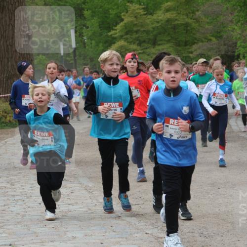 25.04.2026 - Das Zehntel Zöllner http://msf.ph/oto/9594986 25.04.2026 10:40:37 Laufen 6322, 6929 meine-sportfotos.de