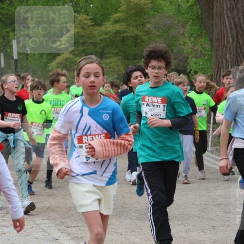 25.04.2026 - Das Zehntel Zöllner http://msf.ph/oto/9595019 25.04.2026 10:40:46 Laufen 6149, 5903, 6429 meine-sportfotos.de