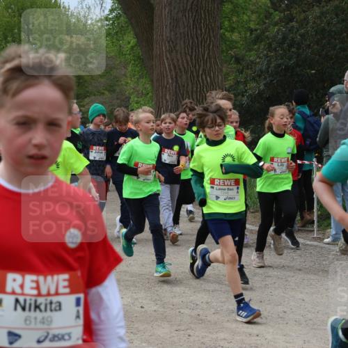 25.04.2026 - Das Zehntel Zöllner http://msf.ph/oto/9595024 25.04.2026 10:40:48 Laufen 6149, 7246, 5923 meine-sportfotos.de