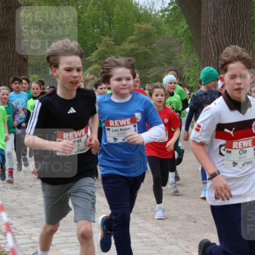 25.04.2026 - Das Zehntel Zöllner http://msf.ph/oto/9595028 25.04.2026 10:40:49 Laufen 48, 6352, 8069 meine-sportfotos.de