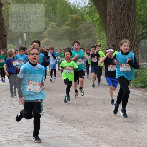 25.04.2026 - Das Zehntel Zöllner http://msf.ph/oto/9595074 25.04.2026 10:41:01 Laufen 5728, 5747 meine-sportfotos.de