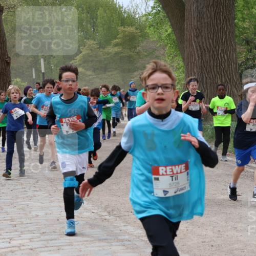 25.04.2026 - Das Zehntel Zöllner http://msf.ph/oto/9595079 25.04.2026 10:41:02 Laufen 5728 meine-sportfotos.de
