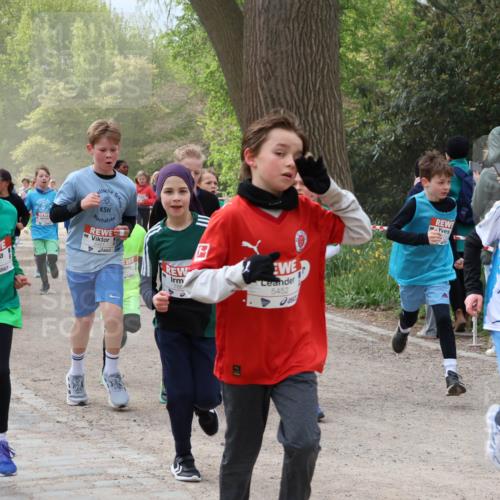 25.04.2026 - Das Zehntel Zöllner http://msf.ph/oto/9595103 25.04.2026 10:41:06 Laufen 7917, 5452, 7716 meine-sportfotos.de