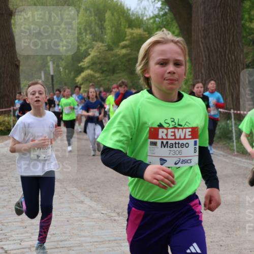25.04.2026 - Das Zehntel Zöllner http://msf.ph/oto/9595133 25.04.2026 10:41:12 Laufen 5009, 7306, 6073 meine-sportfotos.de