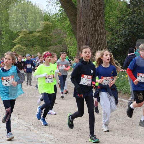 25.04.2026 - Das Zehntel Zöllner http://msf.ph/oto/9595146 25.04.2026 10:41:16 Laufen 5785, 5591, 5446, 5411 meine-sportfotos.de