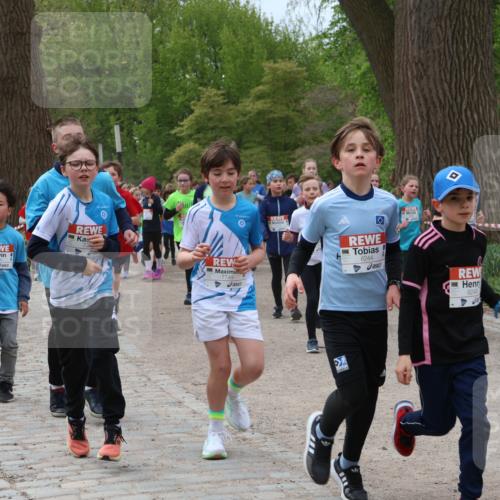 25.04.2026 - Das Zehntel Zöllner http://msf.ph/oto/9595159 25.04.2026 10:41:19 Laufen 7749, 6244, 6249, 6517 meine-sportfotos.de