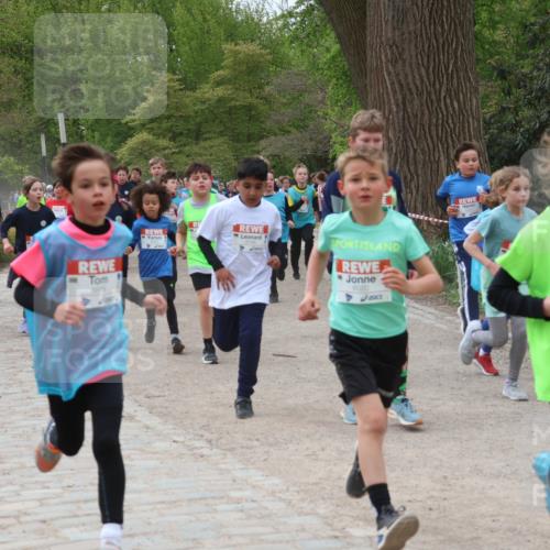 25.04.2026 - Das Zehntel Zöllner http://msf.ph/oto/9595179 25.04.2026 10:41:23 Laufen 5688, 6020, 7115 meine-sportfotos.de