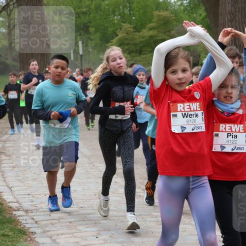 25.04.2026 - Das Zehntel Zöllner http://msf.ph/oto/9595217 25.04.2026 10:41:32 Laufen 7552, 6126, 6122 meine-sportfotos.de