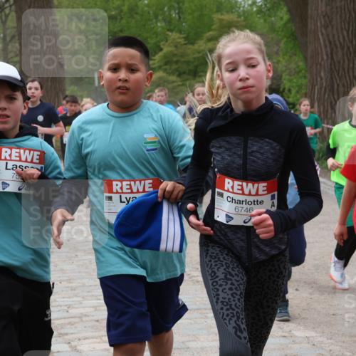 25.04.2026 - Das Zehntel Zöllner http://msf.ph/oto/9595223 25.04.2026 10:41:33 Laufen 75, 6746 meine-sportfotos.de
