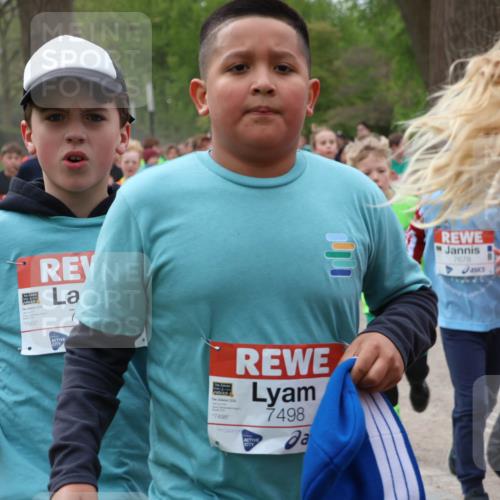 25.04.2026 - Das Zehntel Zöllner http://msf.ph/oto/9595225 25.04.2026 10:41:34 Laufen 7552, 7, 7498, 5120955, 7498, 7678 meine-sportfotos.de