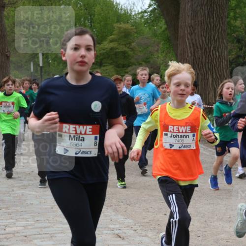 25.04.2026 - Das Zehntel Zöllner http://msf.ph/oto/9595229 25.04.2026 10:41:35 Laufen 5564, 7406, 8042 meine-sportfotos.de
