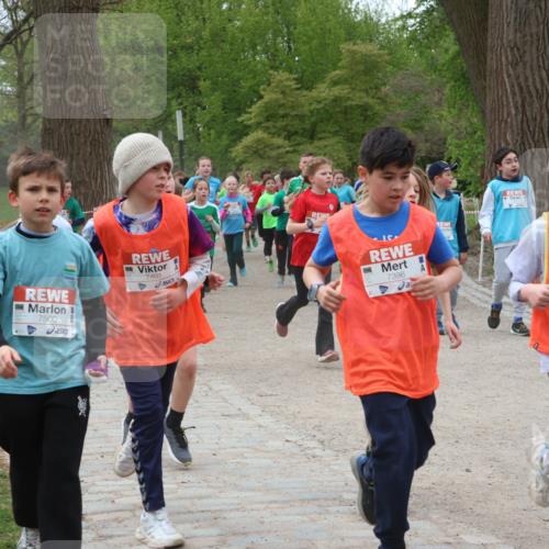 25.04.2026 - Das Zehntel Zöllner http://msf.ph/oto/9595253 25.04.2026 10:41:40 Laufen 7500, 7401, 7396, 7398 meine-sportfotos.de