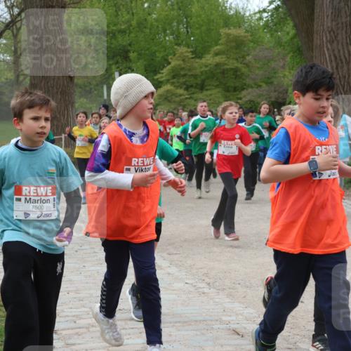 25.04.2026 - Das Zehntel Zöllner http://msf.ph/oto/9595255 25.04.2026 10:41:40 Laufen 7500 meine-sportfotos.de