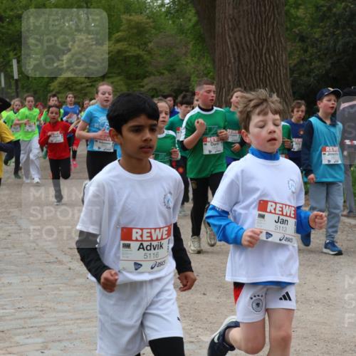 25.04.2026 - Das Zehntel Zöllner http://msf.ph/oto/9595267 25.04.2026 10:41:43 Laufen 5116, 5113, 5775 meine-sportfotos.de