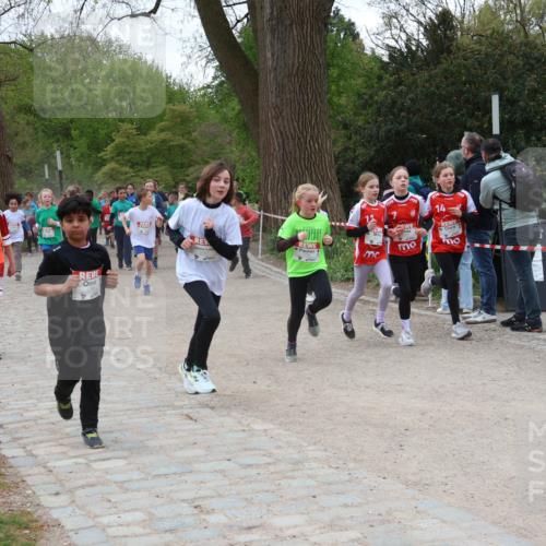 25.04.2026 - Das Zehntel Zöllner http://msf.ph/oto/9595303 25.04.2026 10:41:52 Laufen 121, 14, 5756 meine-sportfotos.de