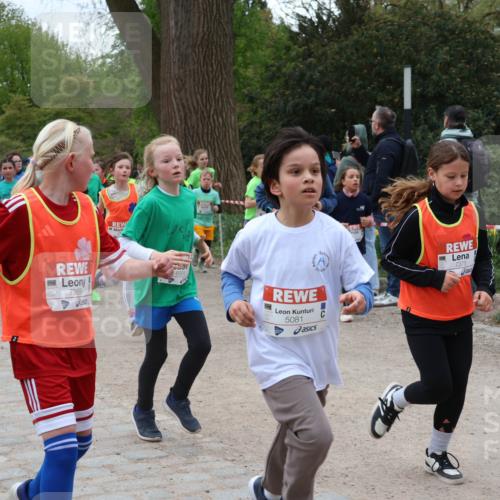 25.04.2026 - Das Zehntel Zöllner http://msf.ph/oto/9595318 25.04.2026 10:41:56 Laufen 7389, 6505, 5081, 7375 meine-sportfotos.de