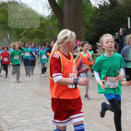 25.04.2026 - Das Zehntel Zöllner http://msf.ph/oto/9595321 25.04.2026 10:41:56 Laufen 6505 meine-sportfotos.de