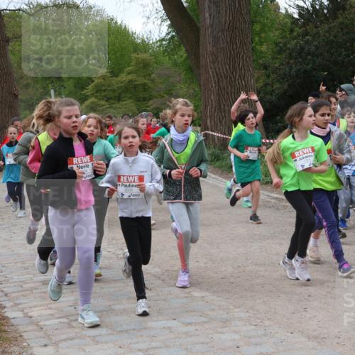 25.04.2026 - Das Zehntel Zöllner http://msf.ph/oto/9595374 25.04.2026 10:42:09 Laufen 8034, 7316 meine-sportfotos.de