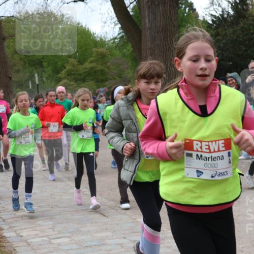 25.04.2026 - Das Zehntel Zöllner http://msf.ph/oto/9595385 25.04.2026 10:42:10 Laufen 6093 meine-sportfotos.de