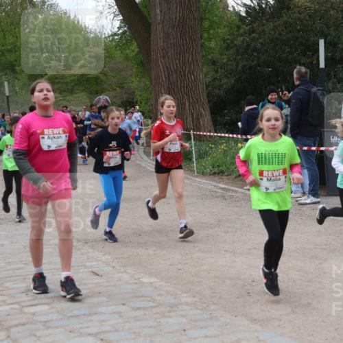 25.04.2026 - Das Zehntel Zöllner http://msf.ph/oto/9595402 25.04.2026 10:42:14 Laufen 7132 meine-sportfotos.de