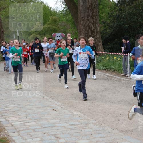 25.04.2026 - Das Zehntel Zöllner http://msf.ph/oto/9595421 25.04.2026 10:42:19 Laufen 6330 meine-sportfotos.de