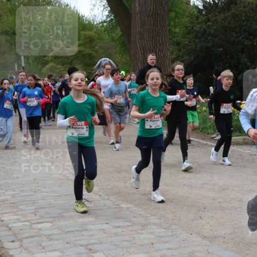 25.04.2026 - Das Zehntel Zöllner http://msf.ph/oto/9595427 25.04.2026 10:42:21 Laufen 7944, 7751 meine-sportfotos.de