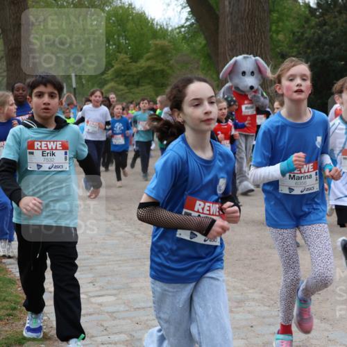 25.04.2026 - Das Zehntel Zöllner http://msf.ph/oto/9595445 25.04.2026 10:42:24 Laufen 7532, 6356, 7722 meine-sportfotos.de