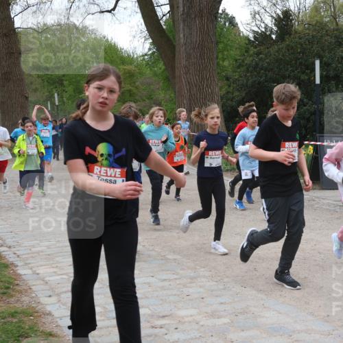 25.04.2026 - Das Zehntel Zöllner http://msf.ph/oto/9595475 25.04.2026 10:42:31 Laufen 6261 meine-sportfotos.de
