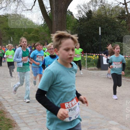 25.04.2026 - Das Zehntel Zöllner http://msf.ph/oto/9595502 25.04.2026 10:42:37 Laufen 7576 meine-sportfotos.de
