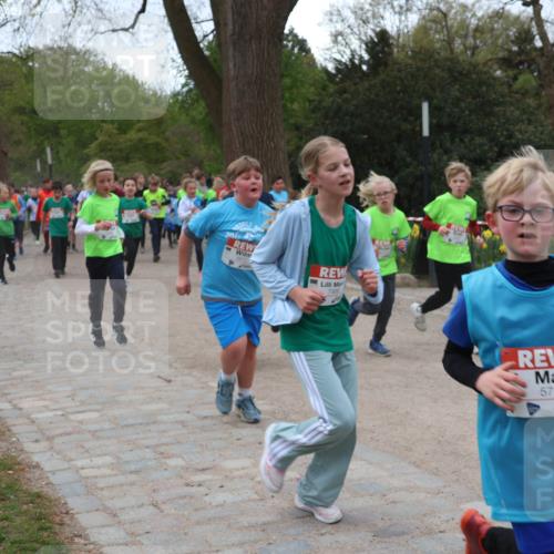 25.04.2026 - Das Zehntel Zöllner http://msf.ph/oto/9595507 25.04.2026 10:42:38 Laufen 5713 meine-sportfotos.de