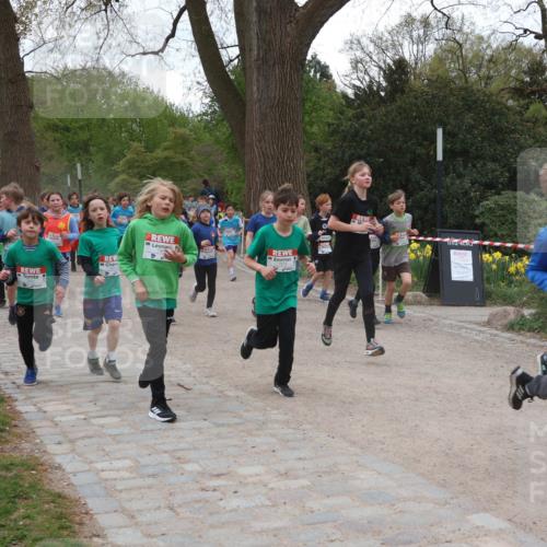 25.04.2026 - Das Zehntel Zöllner http://msf.ph/oto/9595522 25.04.2026 10:42:42 Laufen 19, 1, 1, 6735 meine-sportfotos.de