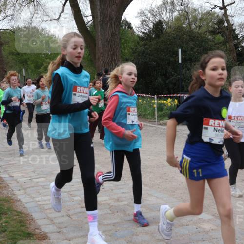 25.04.2026 - Das Zehntel Zöllner http://msf.ph/oto/9595595 25.04.2026 10:42:54 Laufen 5805, 6675, 5153 meine-sportfotos.de