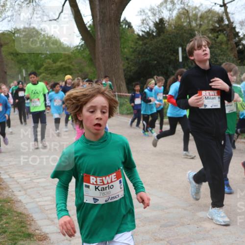 25.04.2026 - Das Zehntel Zöllner http://msf.ph/oto/9595644 25.04.2026 10:43:03 Laufen 7839, 5542 meine-sportfotos.de