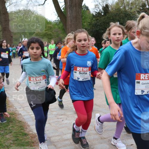 25.04.2026 - Das Zehntel Zöllner http://msf.ph/oto/9595704 25.04.2026 10:43:15 Laufen 7551, 6331, 6335 meine-sportfotos.de