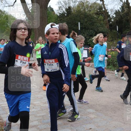 25.04.2026 - Das Zehntel Zöllner http://msf.ph/oto/9595713 25.04.2026 10:43:18 Laufen 6723, 6731, 8012 meine-sportfotos.de