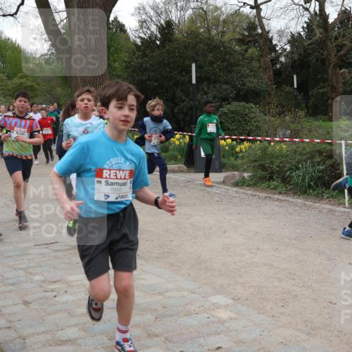 25.04.2026 - Das Zehntel Zöllner http://msf.ph/oto/9595724 25.04.2026 10:43:20 Laufen 6950 meine-sportfotos.de