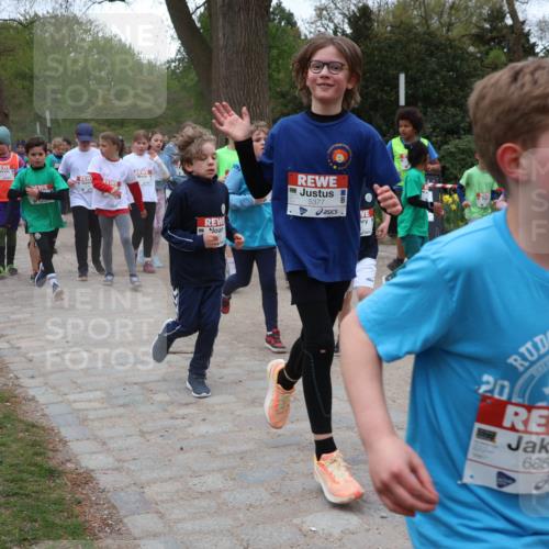 25.04.2026 - Das Zehntel Zöllner http://msf.ph/oto/9595829 25.04.2026 10:43:40 Laufen 5377, 20, 6861, 6010 meine-sportfotos.de