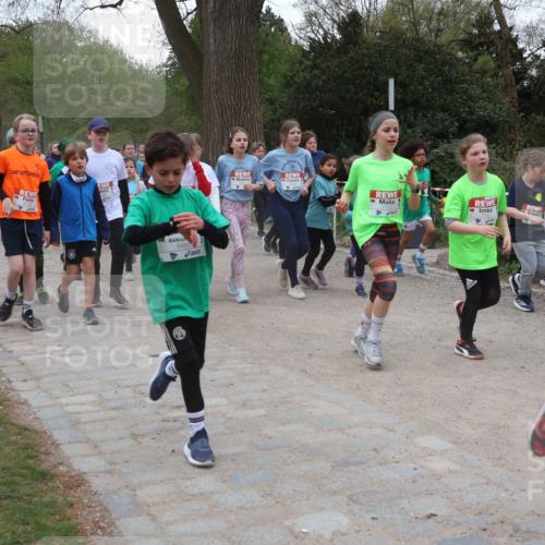 25.04.2026 - Das Zehntel Zöllner http://msf.ph/oto/9595838 25.04.2026 10:43:41 Laufen 6450 meine-sportfotos.de